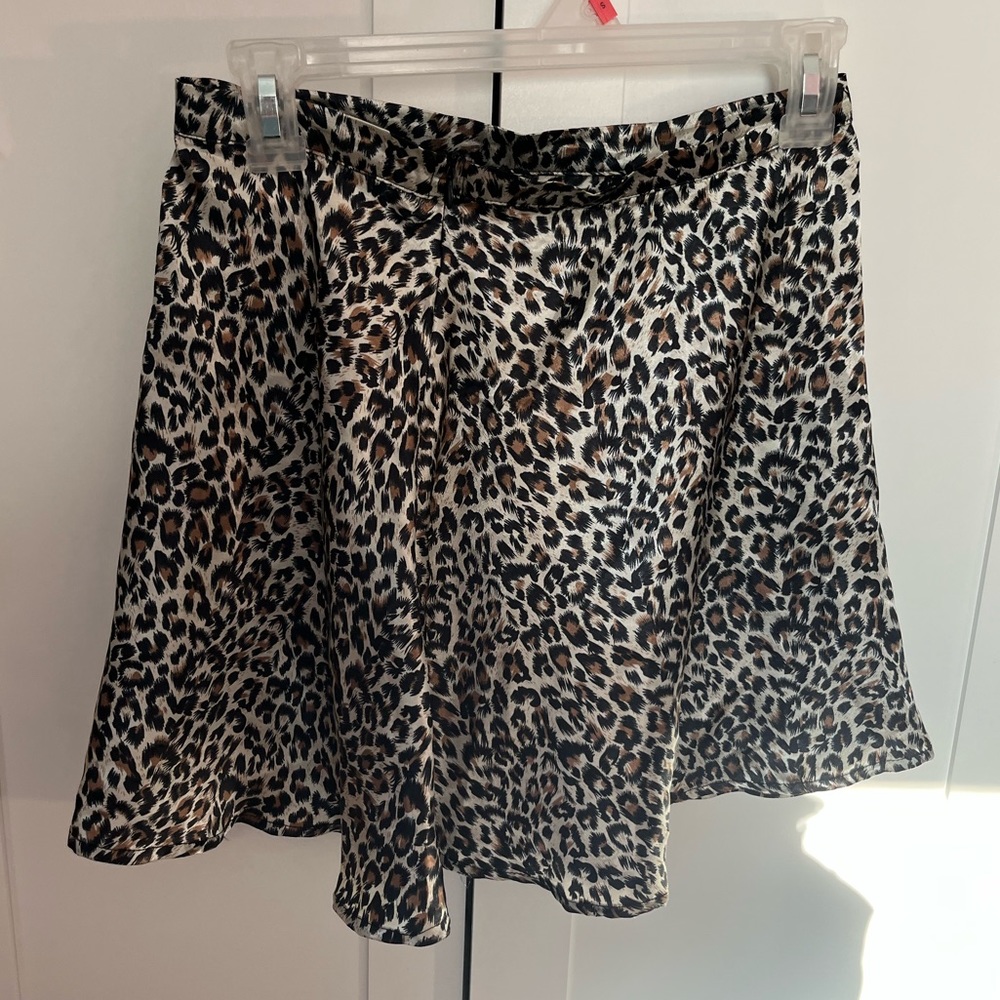 Princess Polly Satin Leopard Mini Skirt - Picture 3 of 5